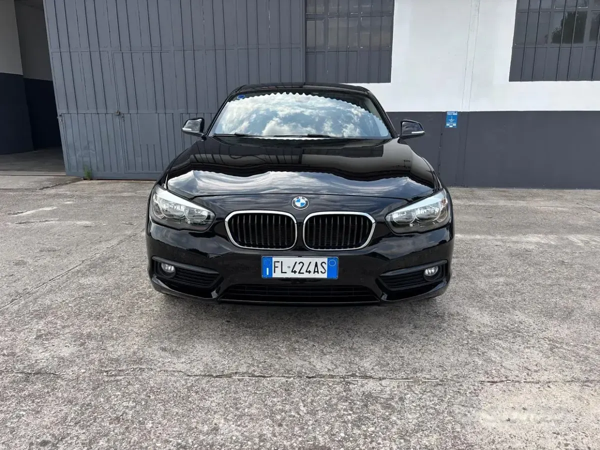 Usata BMW 116 116 CV (85 kW) 2017 Nero Utilitaria