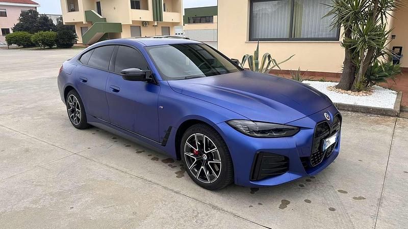 Usata 2022 BMW i4 Tre volumi | 45.000 € (Ottimo prezzo) - Immagine 1/4