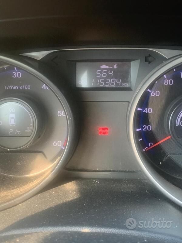 Usata Hyundai ix35 115 CV (84 kW) 2012 Nero SUV