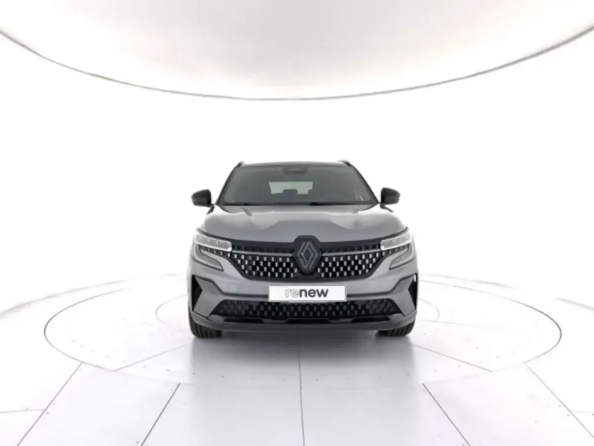 Usata Renault Austral Iconic 131 CV (96 kW) 2023 Bestyle seoul (grigio scisto SUV