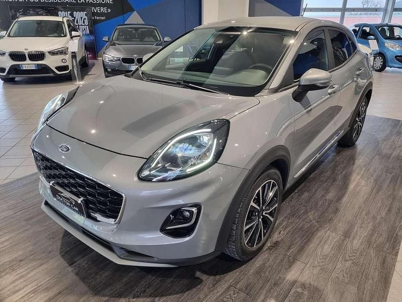 Usata Ford Puma Titanium 125 CV (91 kW) 2020 Grigio SUV