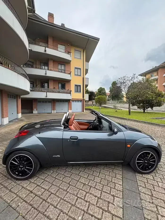 Usata Ford StreetKa 95 CV (69 kW) 2003 Grigio Cabrio