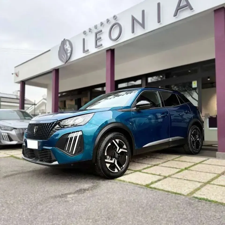 Nuova Peugeot 2008 Allure 131 CV (96 kW) 2025 Blu obsession SUV