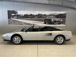 Usata Ferrari Mondial 300 CV (220 kW) 1991 Argento Cabrio