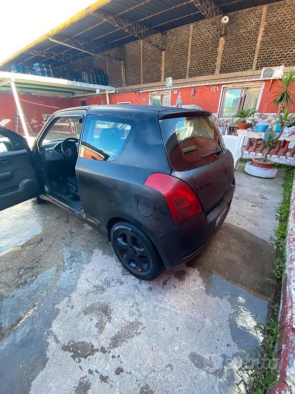 Usata Suzuki Swift 2007 Nero Utilitaria