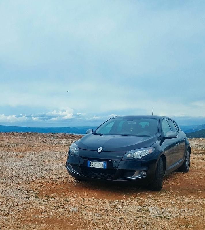 Nero Usata 2011 Renault Mégane GT Line GT-Line Berlina | 7000 € (Molto cara) - Immagine 1/2