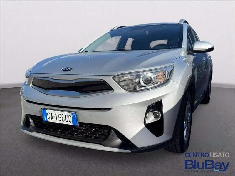 Usata Kia Stonic Style 100 CV (73 kW) 2020 Grigio SUV