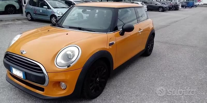 Usata Mini Cooper D 2014 Utilitaria