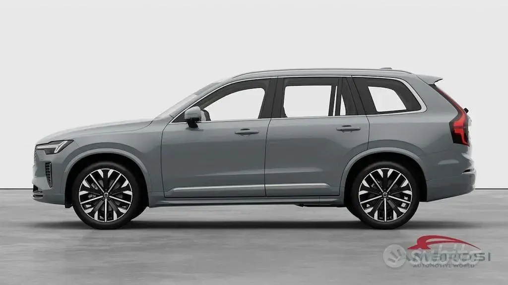 Nuova Volvo XC90 Plus 455 CV (334 kW) 2025 Vapour grey SUV