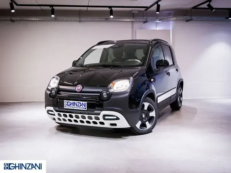Nuova Fiat Panda Cross 70 CV (51 kW) 2026 Nero cinema Utilitaria