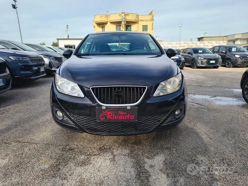 Usata Seat Ibiza Style 75 CV (55 kW) 2011 Nero Utilitaria