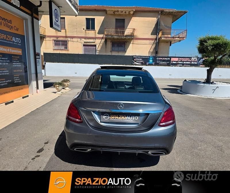 Usata Mercedes C180 AMG 115 CV (84 kW) 2019 Grigio Berlina