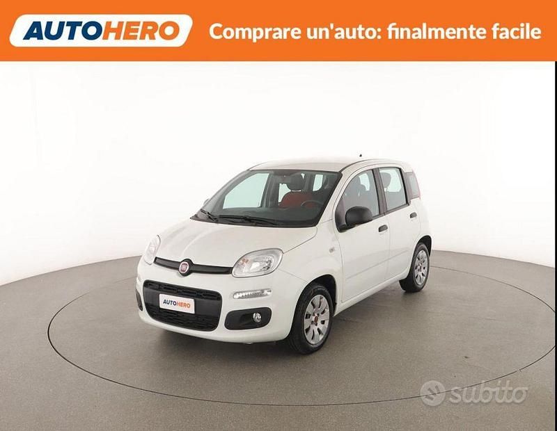 Usata Fiat Panda Pop 69 CV (50 kW) 2016 Bianco Utilitaria