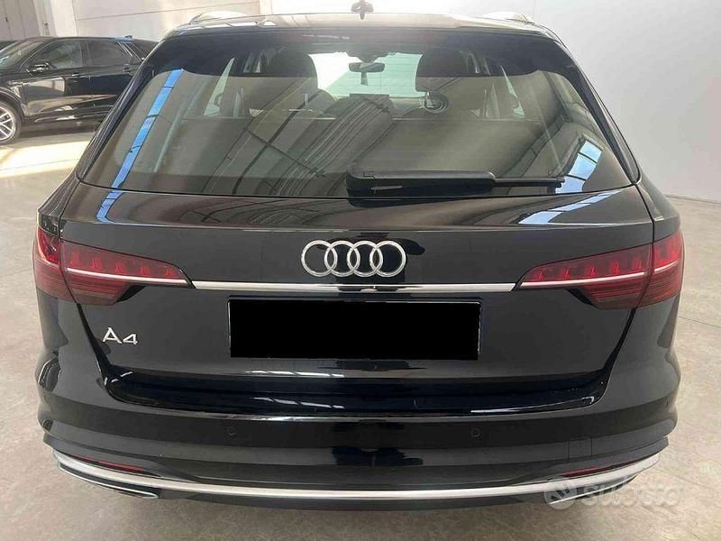 Occasion Audi A4 Advanced 163 PK (119 kW) 2023 Zwart Stationwagen