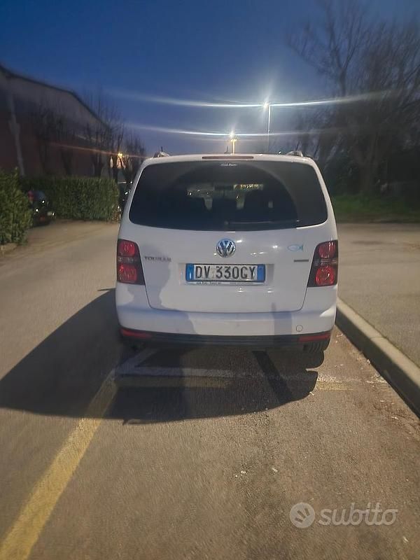 Usata VW Touran 2009 Bianco Monovolume