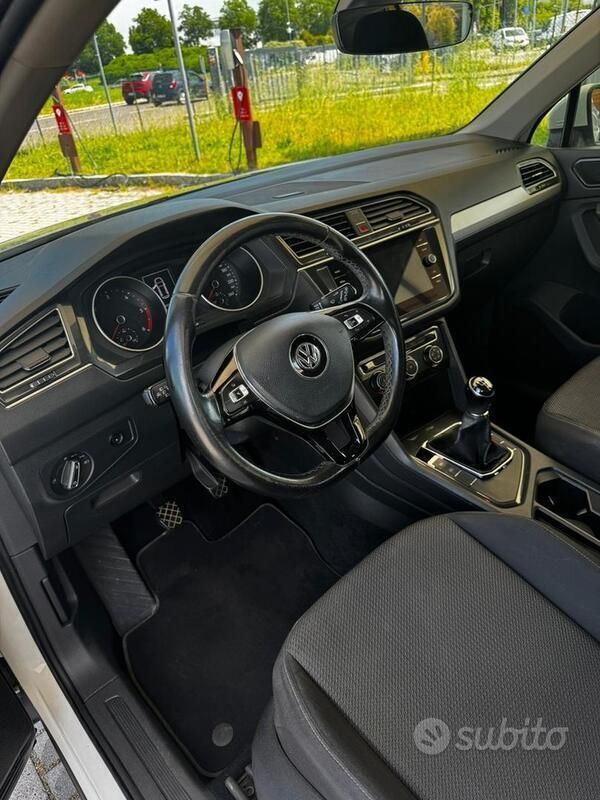 Usata VW Tiguan 116 CV (85 kW) 2018 Bianco SUV