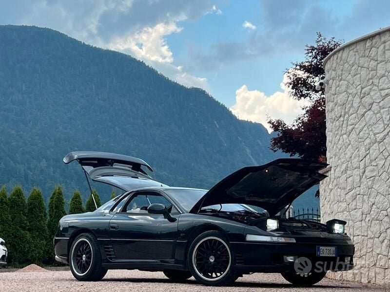 Nero Usata 1996 Mitsubishi 3000 GT Coupé | 20.000 € - Immagine 1/4