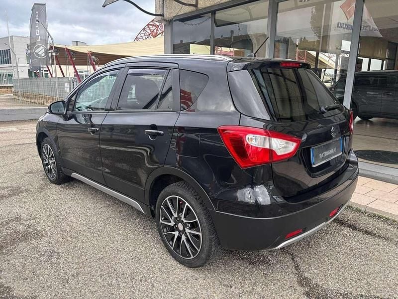 Usata Suzuki SX4 120 CV (88 kW) 2014 Nero metallizzato Berlina