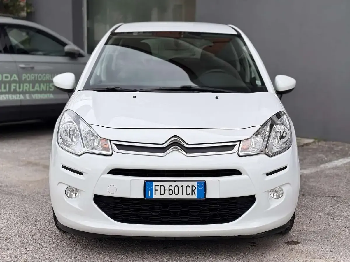 Usata Citroën C3 Live 68 CV (50 kW) 2016 Bianco / pastello Berlina
