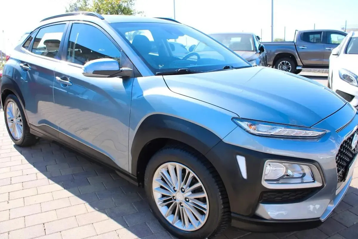 Gebraucht Hyundai Kona Xpossible 120 PS (88 kW) 2017 Silber SUV