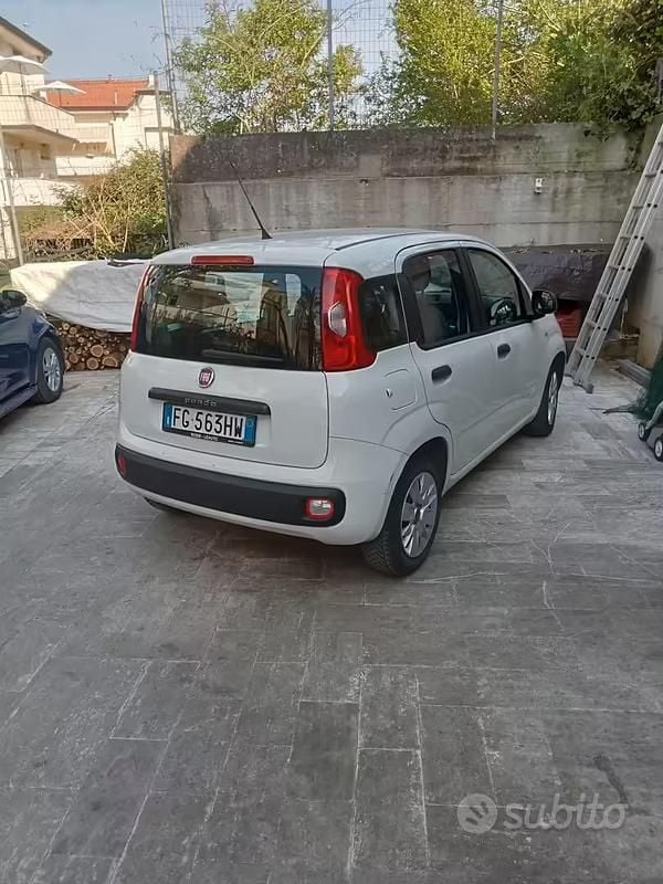 Usata Fiat Panda 69 CV (50 kW) 2016 Bianco Utilitaria