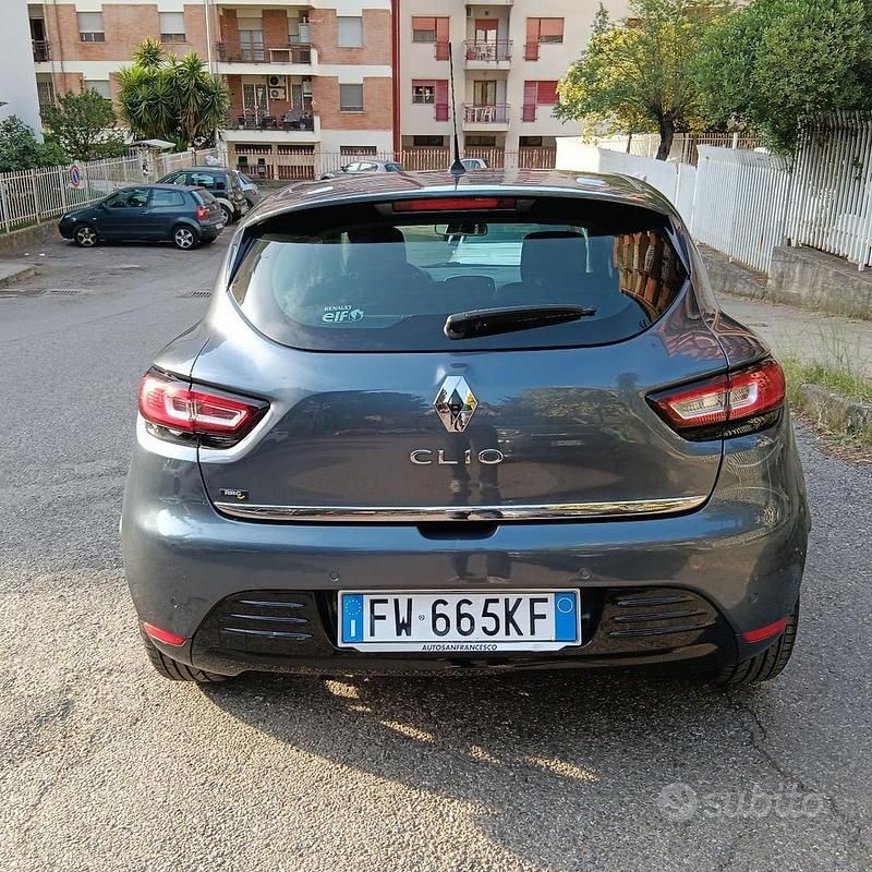 Usata Renault Clio IV Zen 90 CV (66 kW) 2019 Berlina