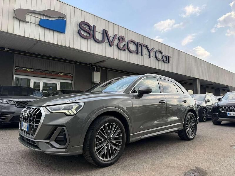 Usata Audi Q3 S-Line 200 CV (147 kW) 2022 Grigio SUV