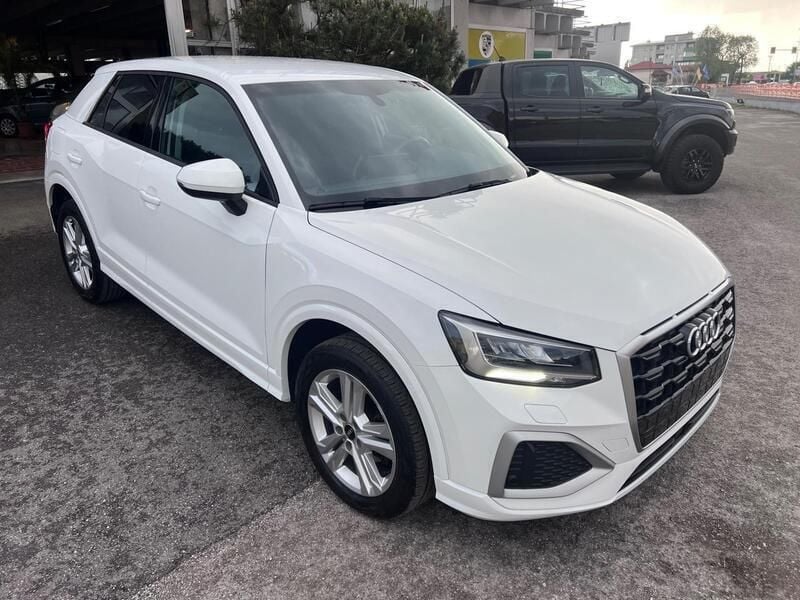Usata Audi Q2 Admired 150 CV (110 kW) 2021 Bianco SUV