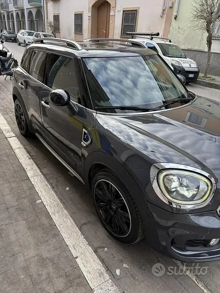 Usata Mini John Cooper Works 190 CV (139 kW) 2017 Grigio Utilitaria