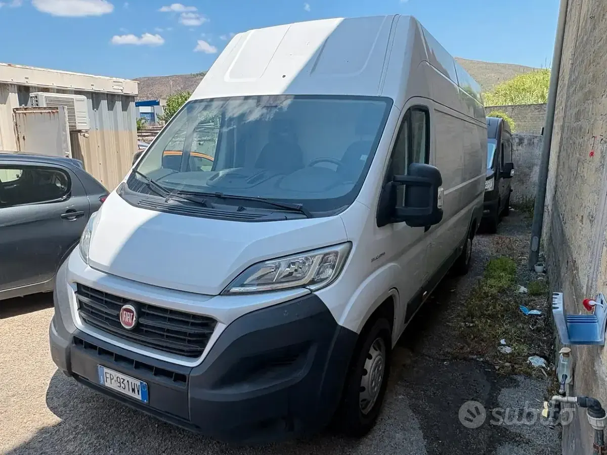 Usata Fiat Ducato 33 131 CV (96 kW) 2018 Bianco Furgone