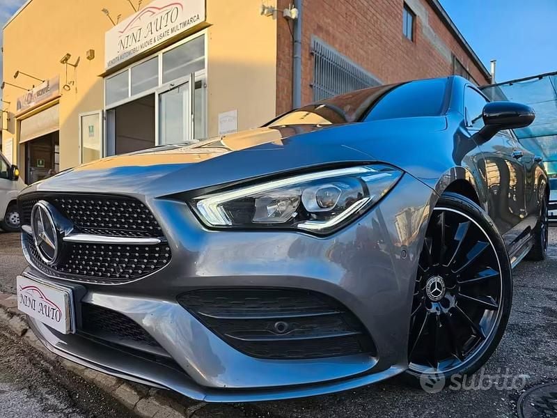 Usata Mercedes CLA200 Shooting Brake Premium 150 CV (110 kW) 2022 Grigio Station wagon