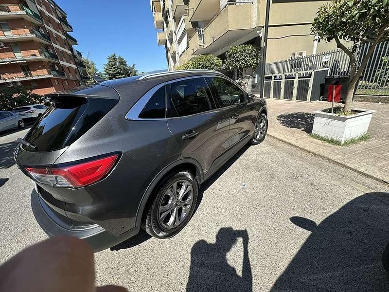 Usata Ford Kuga Titanium 120 CV (88 kW) 2020 SUV