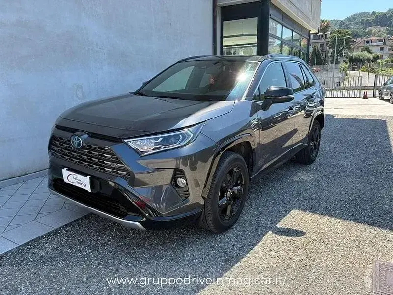 Usata Toyota RAV4 Hybrid Style 217 CV (159 kW) 2019 Nero SUV
