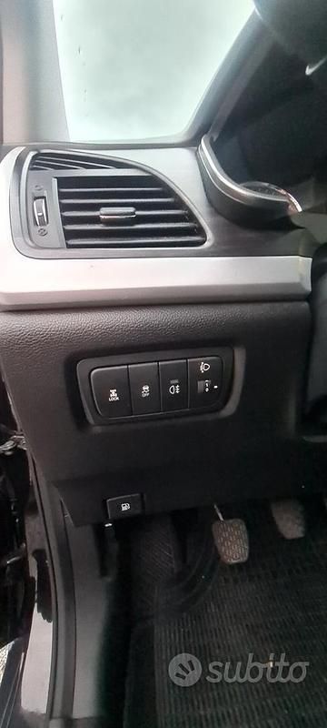 Usata Ssangyong (KGM) Korando 149 CV (109 kW) 2016 Nero SUV