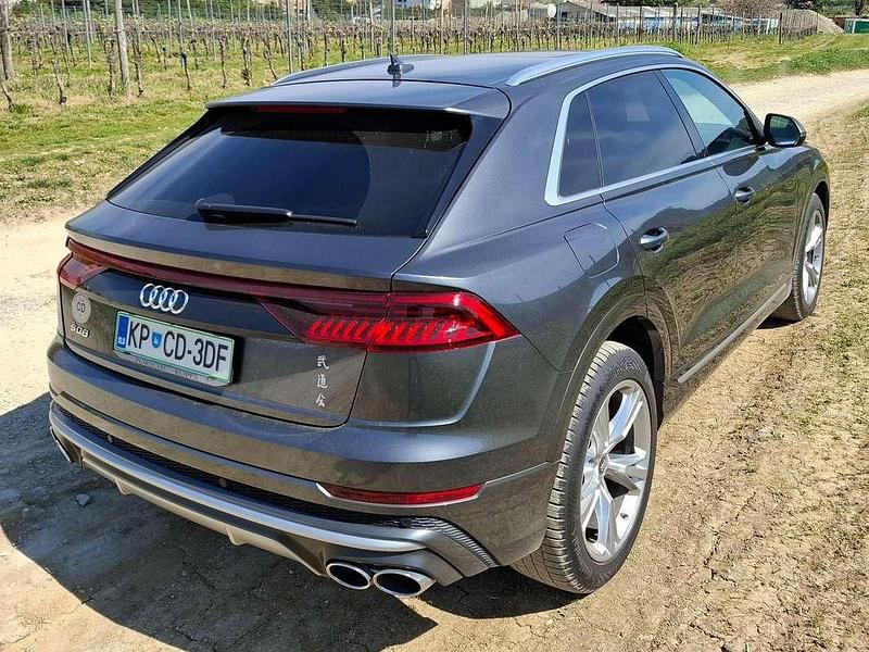 Usata Audi SQ8 Ambiente 507 CV (372 kW) 2022 Grigio SUV