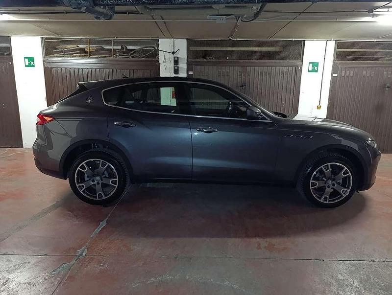 Usata Maserati Levante 275 CV (202 kW) 2017 SUV