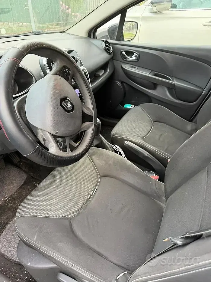 Usata Renault Clio IV 2013 Grigio Berlina