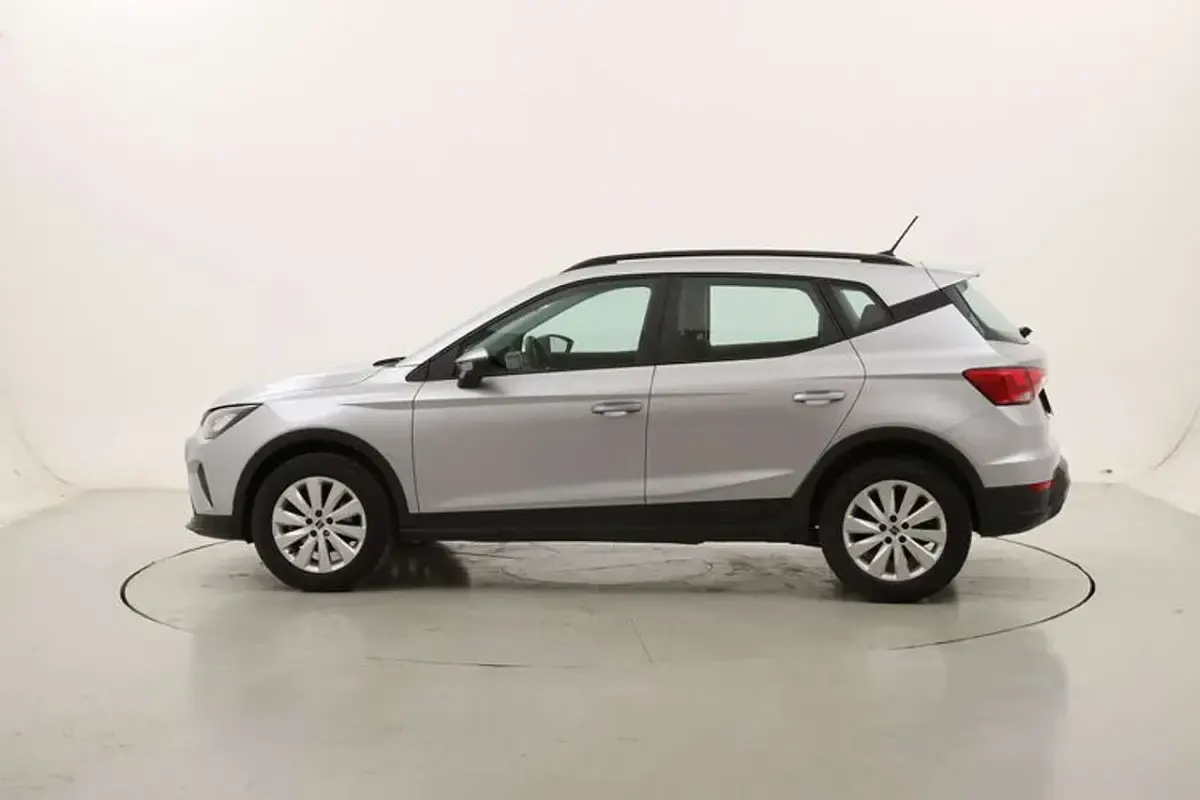 Usata Seat Arona Style 95 CV (69 kW) 2023 Argento SUV