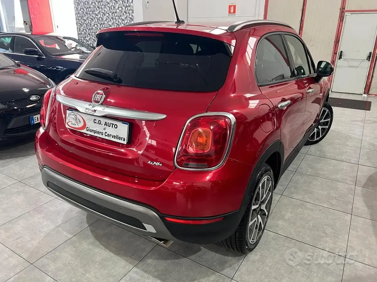 Usata Fiat 500X Cross 140 CV (102 kW) 2015 Rosso SUV