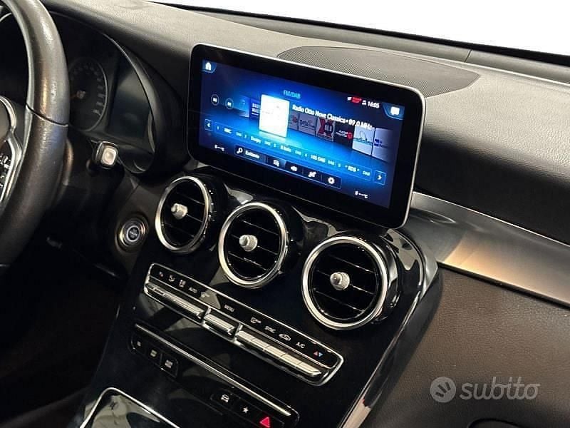 Usata Mercedes GLC220 194 CV (142 kW) 2021 Bianco Berlina