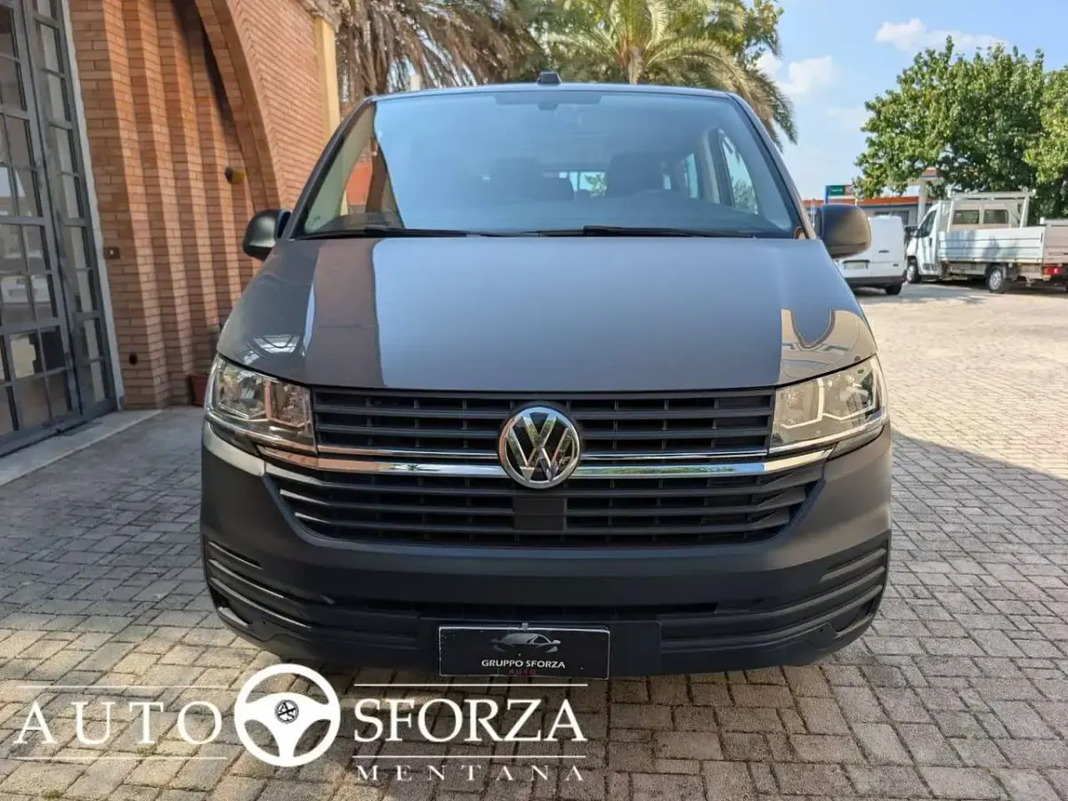 Usata VW T6.1 Trendline 110 CV (80 kW) 2022 Grigio Furgone