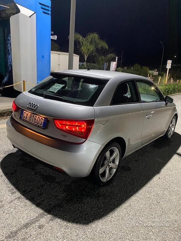 Usata Audi A1 Attraction 105 CV (77 kW) 2010 Utilitaria