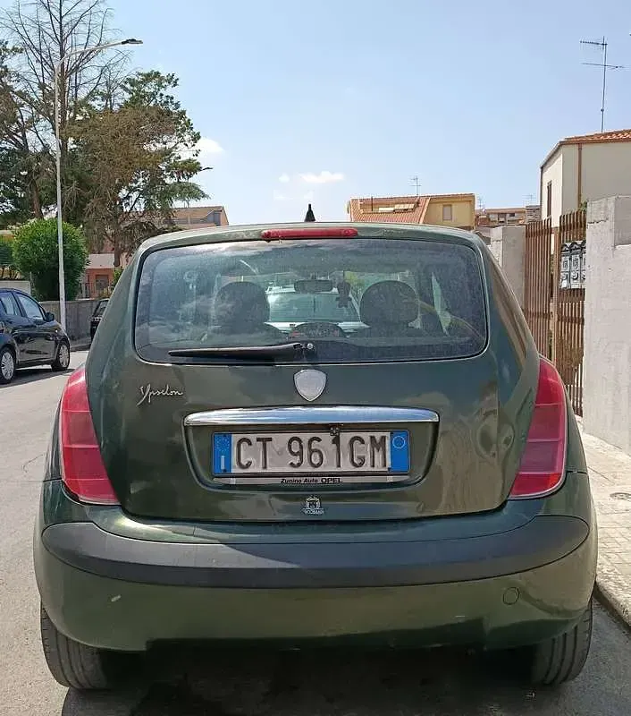 Usata Lancia Ypsilon 80 CV (58 kW) 2005 Utilitaria