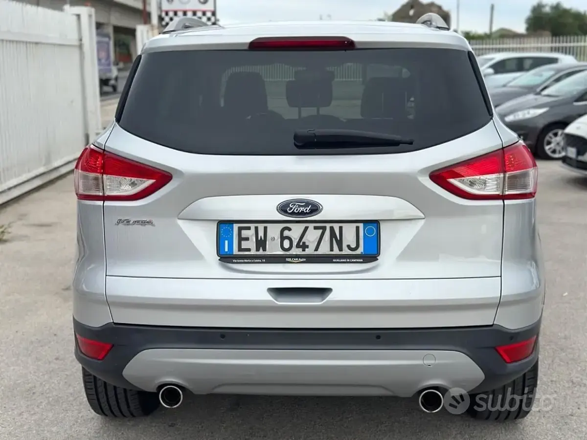 Usata Ford Kuga Titanium 163 CV (119 kW) 2014 Grigio SUV