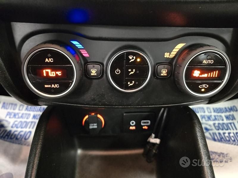 Usata Fiat Tipo Lounge 120 CV (88 kW) 2016 Grigio Berlina