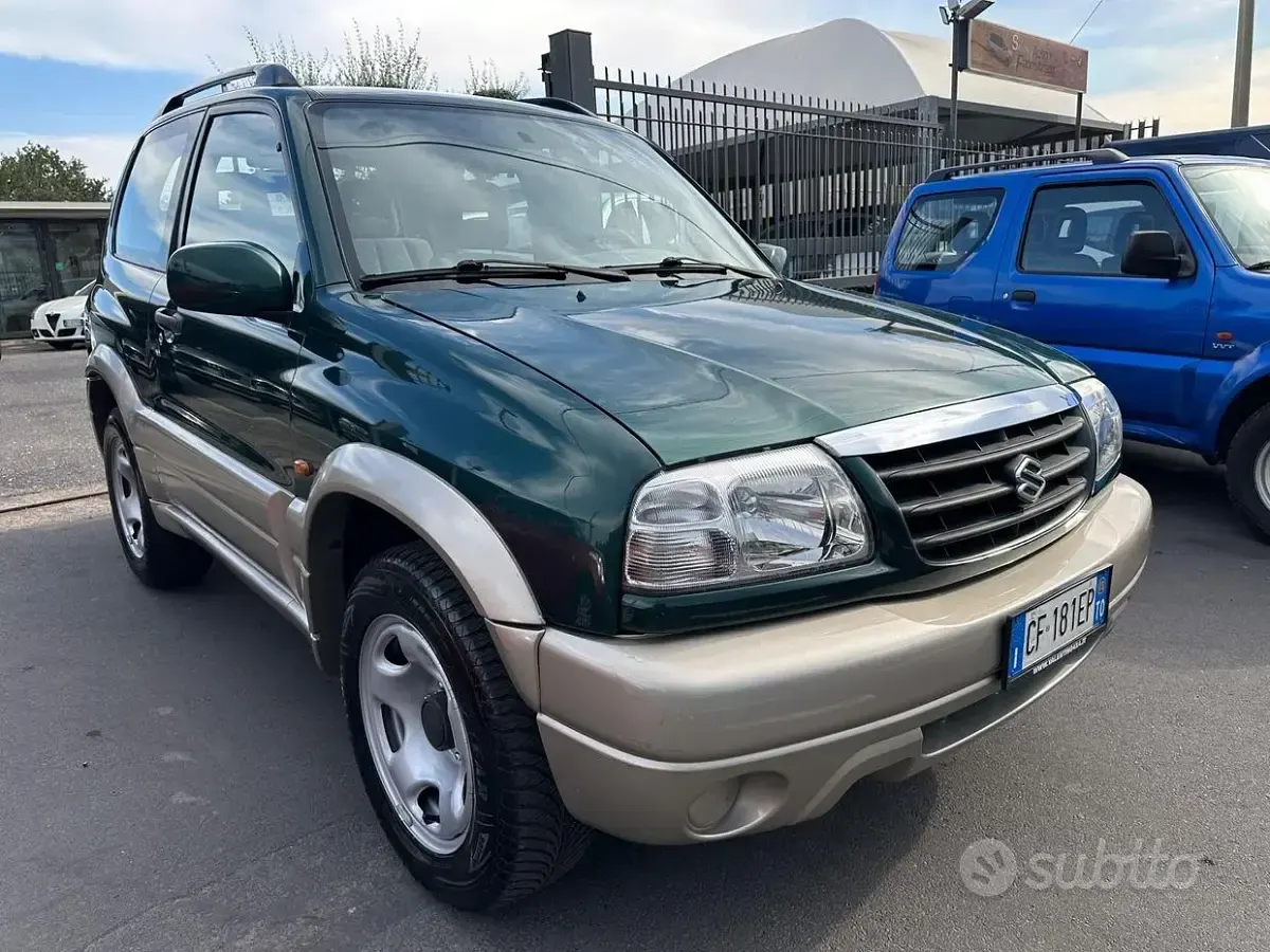 Usata Suzuki Grand Vitara 94 CV (69 kW) 2003 Verde SUV