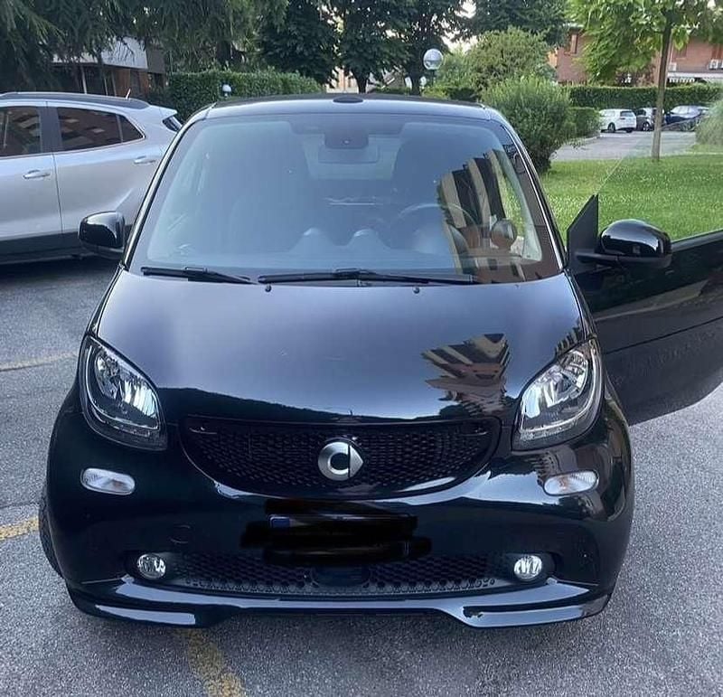 Usata 2019 Smart ForTwo Cabrio Superpassion Cabrio | 19.500 € (Buon prezzo) - Immagine 1/4