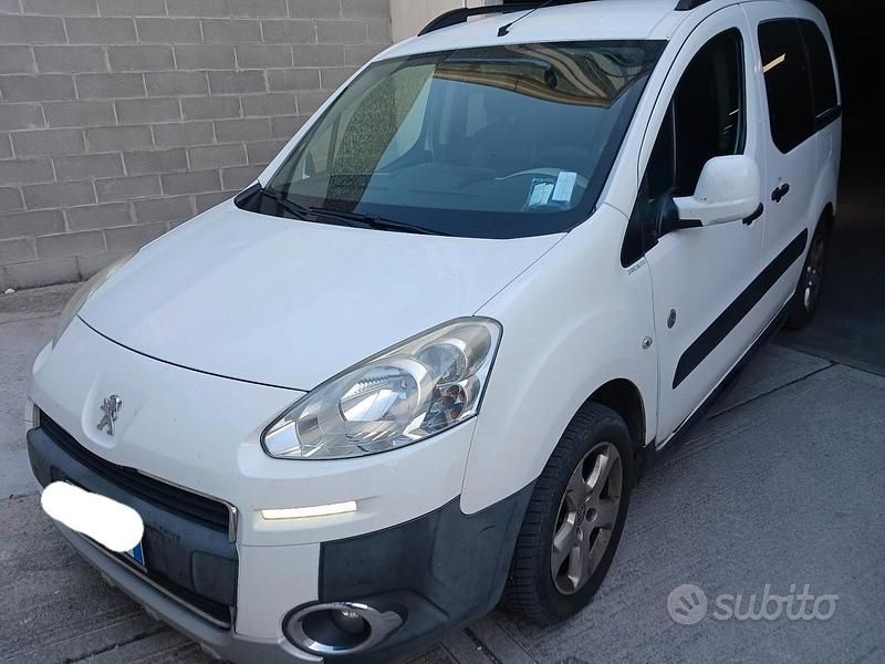 Usata Peugeot Partner 2012 Bianco Monovolume