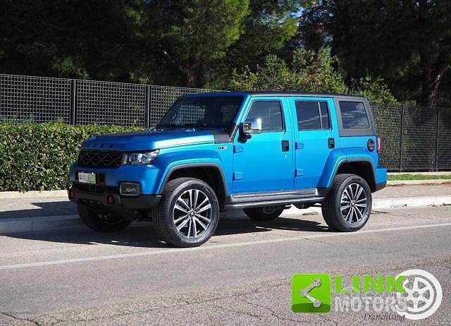 Usata ICH-X K2 162 CV (119 kW) 2024 Blu/azzurro SUV