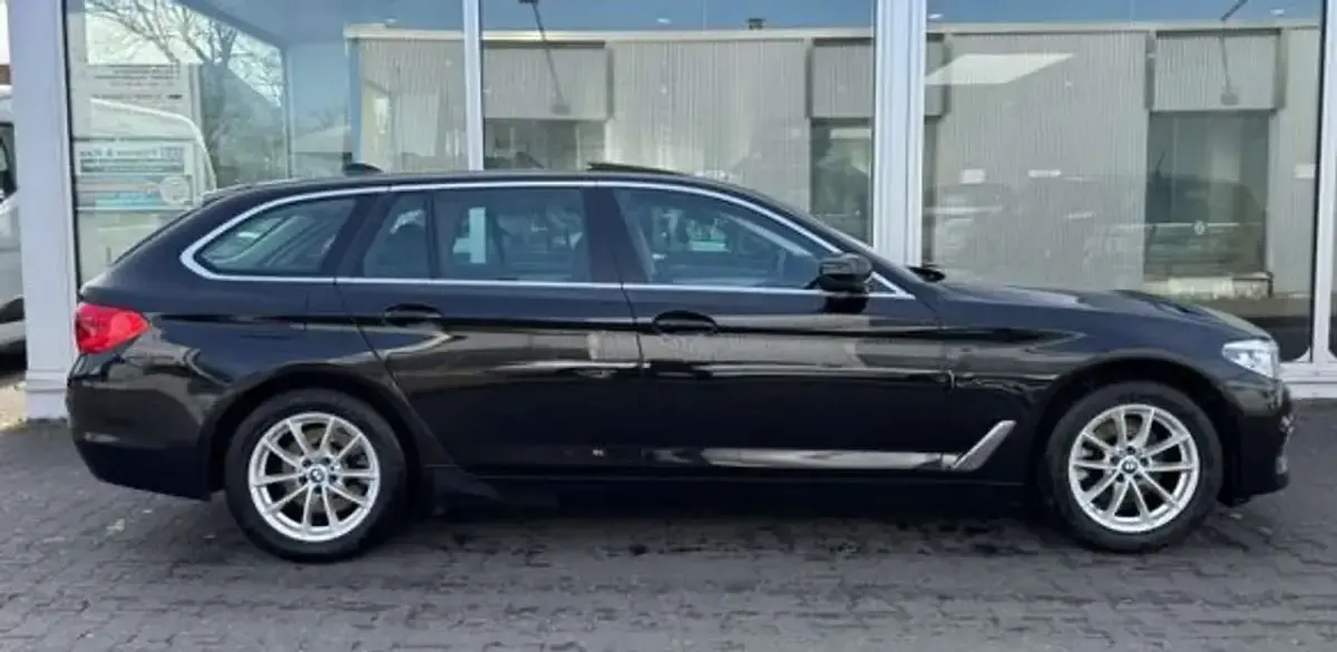 Usata BMW 520 190 CV (139 kW) 2020 Nero Station wagon